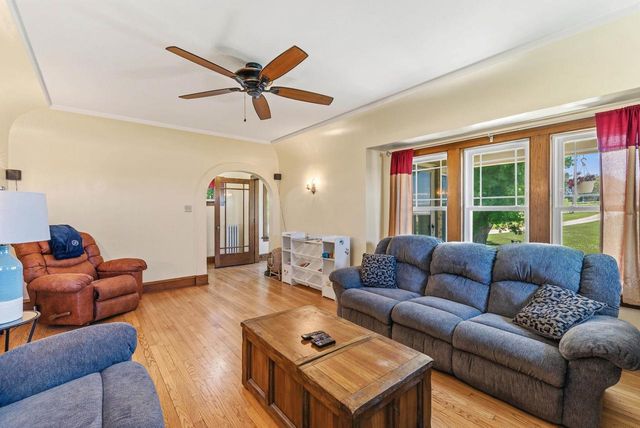 N4779 State Road 67 Road, Iron Ridge, WI 53035