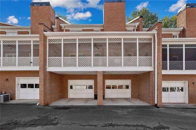 5436 Trentham Drive, Atlanta, GA 30338