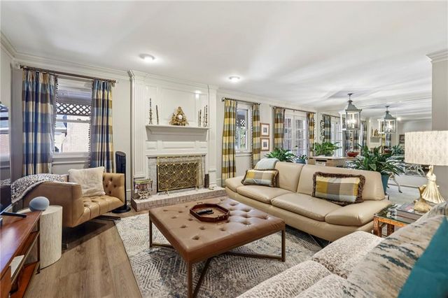 5436 Trentham Drive, Atlanta, GA 30338