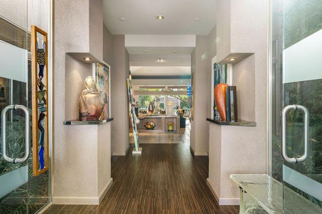 206 Crystal Bay Court, Rancho Mirage, CA 92270