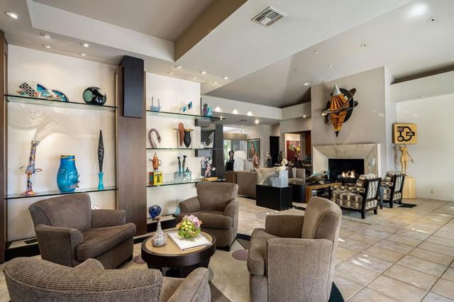 206 Crystal Bay Court, Rancho Mirage, CA 92270