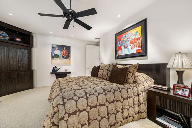 206 Crystal Bay Court, Rancho Mirage, CA 92270