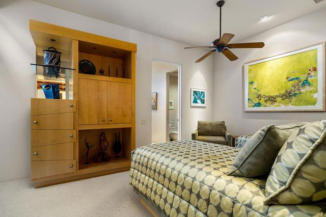 206 Crystal Bay Court, Rancho Mirage, CA 92270