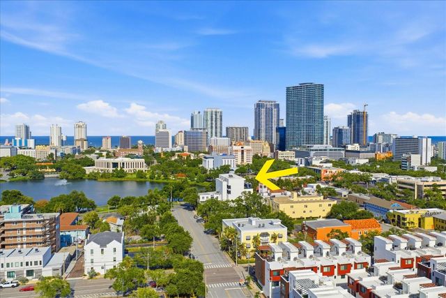 132 MIRROR LAKE 403, St Petersburg, FL 33701