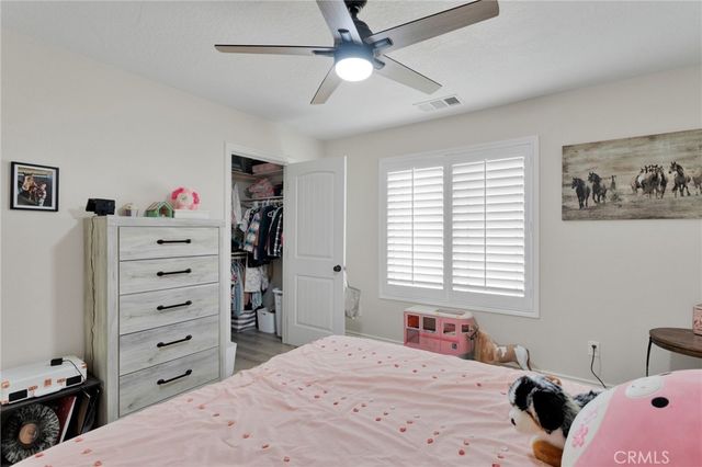 14825 Pela Road, Apple Valley, CA 92307