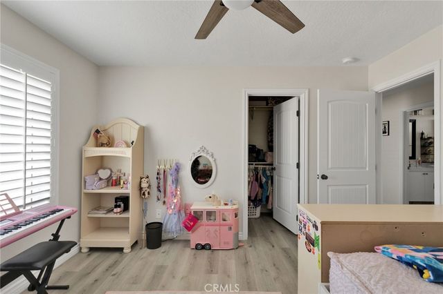 14825 Pela Road, Apple Valley, CA 92307