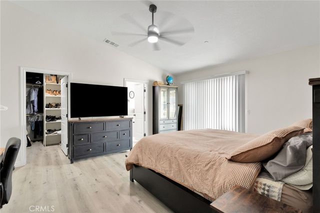 14825 Pela Road, Apple Valley, CA 92307