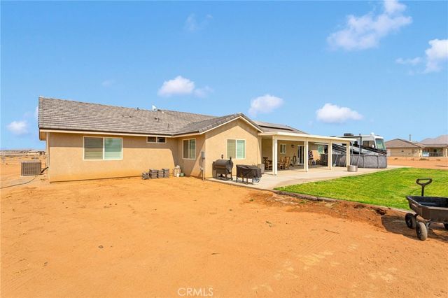14825 Pela Road, Apple Valley, CA 92307