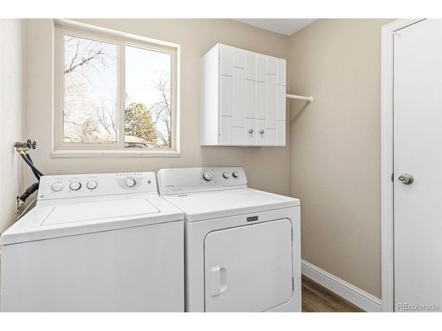 824 S Lewis St, Lakewood, CO 80226