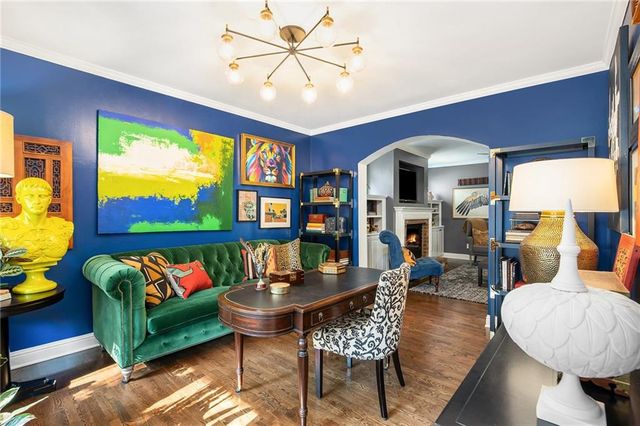 2105 Adams Overlook NW, Atlanta, GA 30318