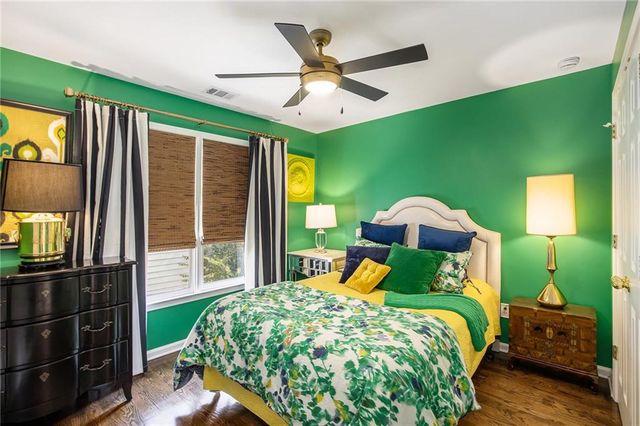 2105 Adams Overlook NW, Atlanta, GA 30318