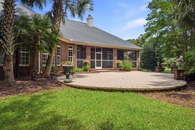 5304 Pheasant Dr., North Myrtle Beach, SC 29582