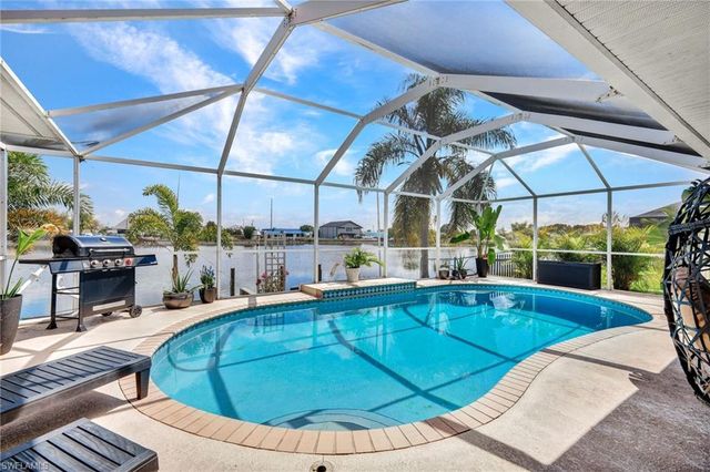 17 15th AVE, Cape Coral, FL 33990