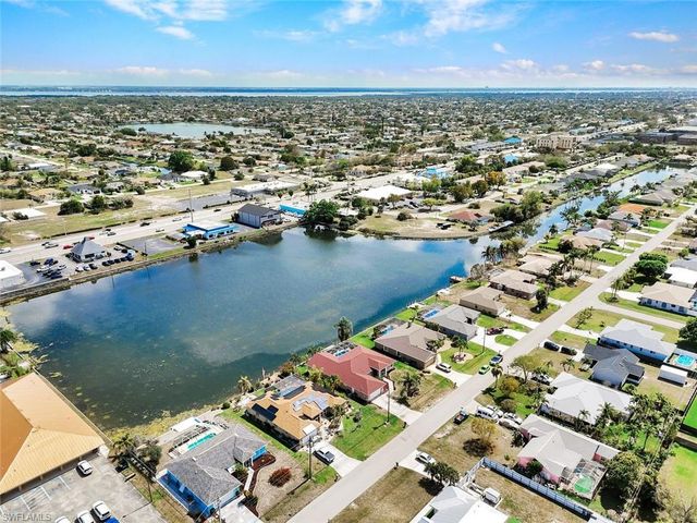 17 15th AVE, Cape Coral, FL 33990