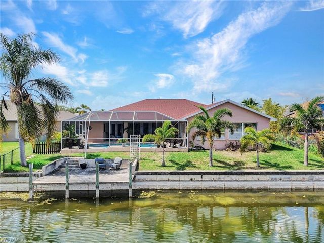 17 15th AVE, Cape Coral, FL 33990