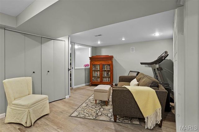 665 E Lake Drive, Edwardsville, IL 62025