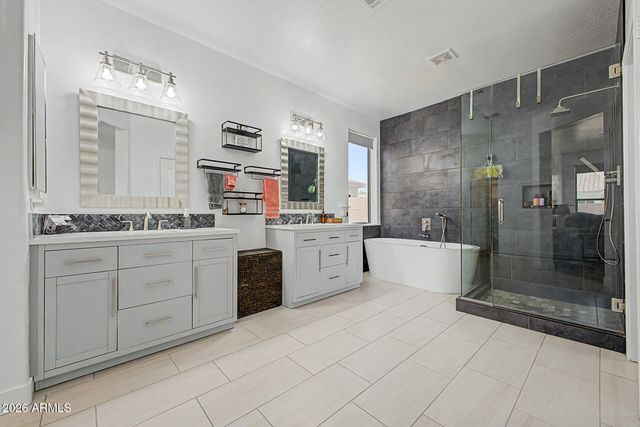 9557 E MESETO Avenue, Mesa, AZ 85209
