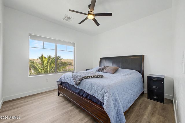 9557 E MESETO Avenue, Mesa, AZ 85209