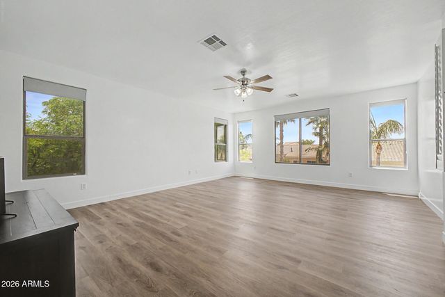 9557 E MESETO Avenue, Mesa, AZ 85209