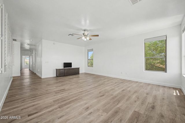 9557 E MESETO Avenue, Mesa, AZ 85209