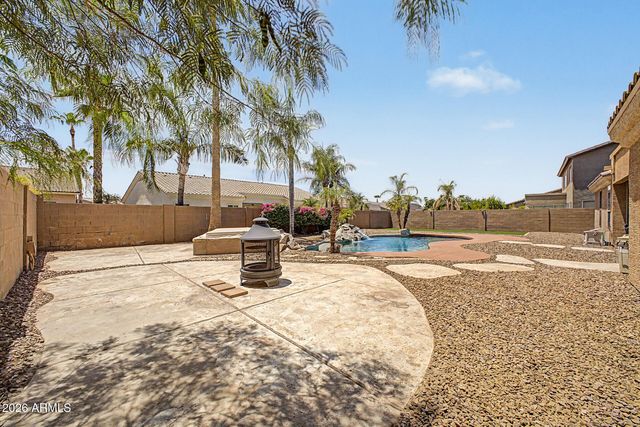 9557 E MESETO Avenue, Mesa, AZ 85209