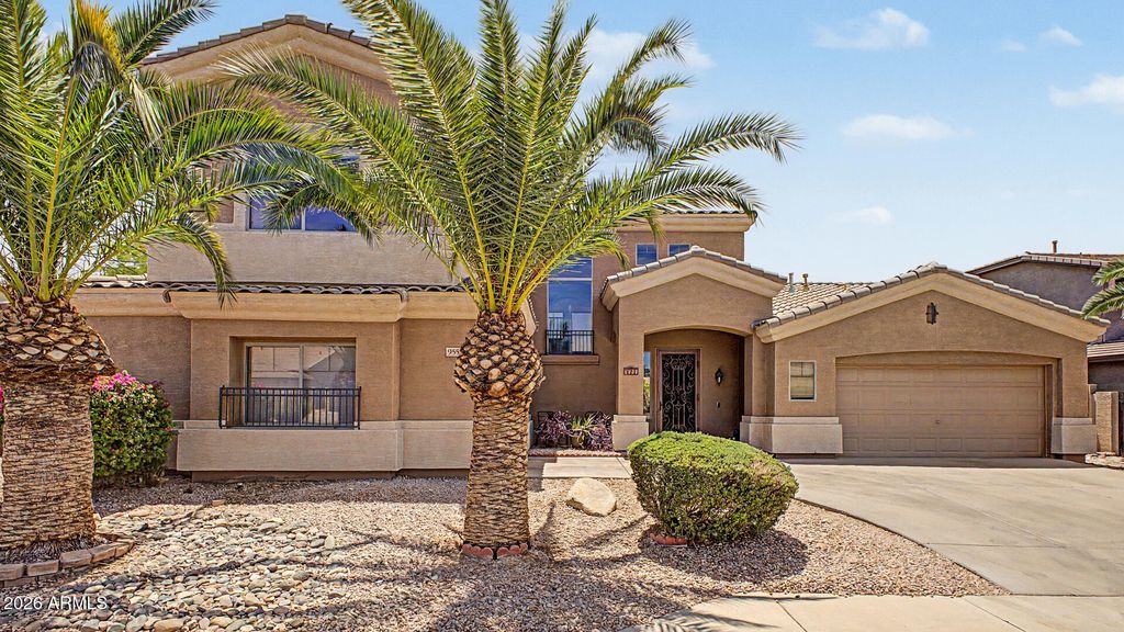 9557 E MESETO Avenue, Mesa, AZ 85209 — photo 2