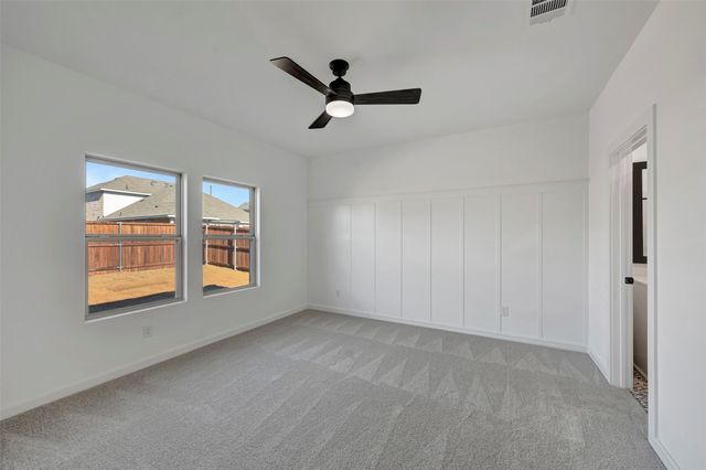 524 Brookside Drive, Van Alstyne, TX 75495