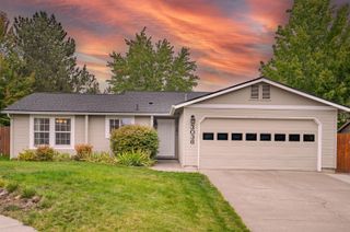 3036 NE Royal Court, Bend, OR 97701