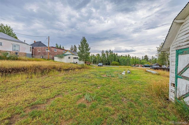 207 W Eaton Avenue, Cripple Creek, CO 80813