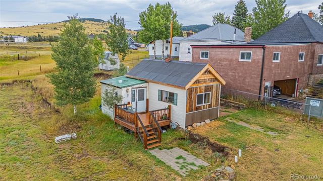 207 W Eaton Avenue, Cripple Creek, CO 80813