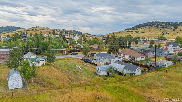207 W Eaton Avenue, Cripple Creek, CO 80813