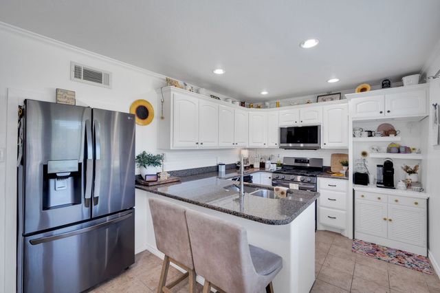 1104 Sheridan Lane, Cleburne, TX 76033