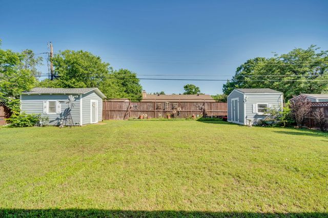 1104 Sheridan Lane, Cleburne, TX 76033