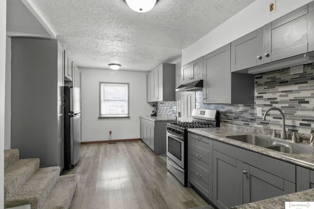 1326 Sumner Street, Lincoln, NE 68510