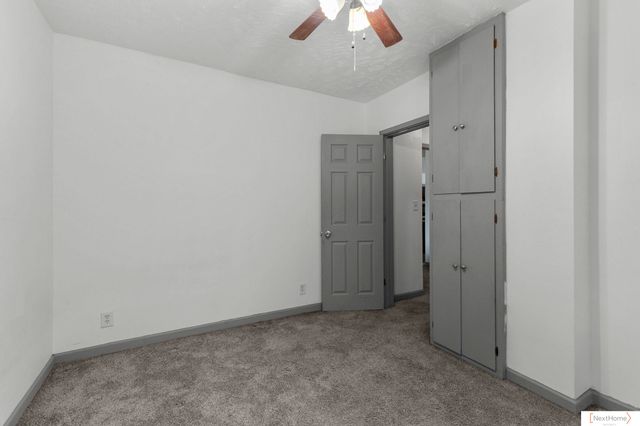 1326 Sumner Street, Lincoln, NE 68510