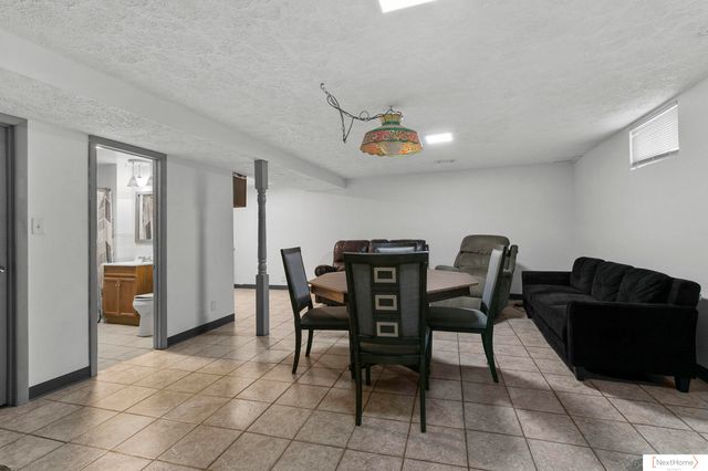 1326 Sumner Street, Lincoln, NE 68510