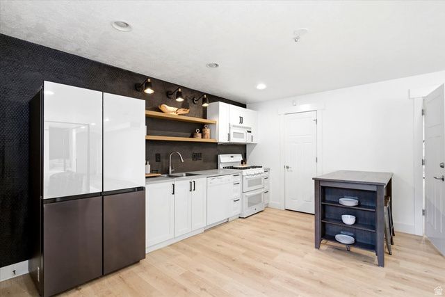 3016 N 3325 W, Plain City, UT 84404