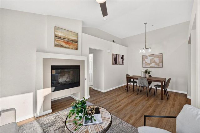 6958 Gregorich Drive H, San Jose, CA 95138