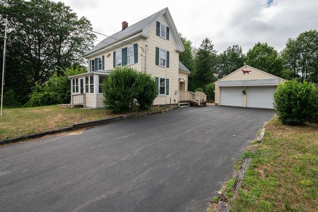 6 Smith Corner Road, Plaistow, NH 03865