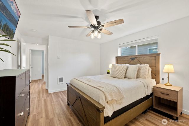 14465 100th Avenue SE, Yelm, WA 98597