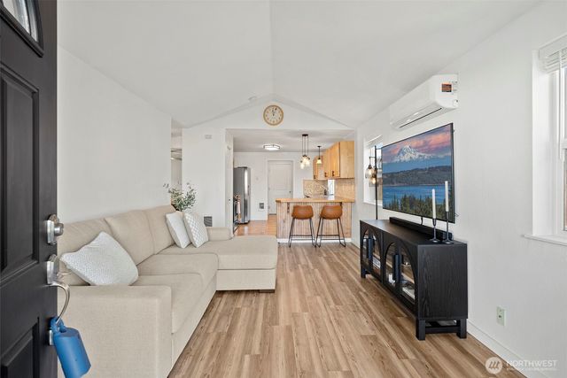 14465 100th Avenue SE, Yelm, WA 98597