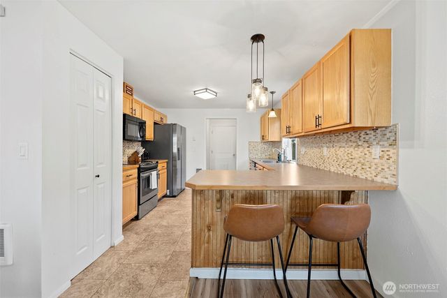 14465 100th Avenue SE, Yelm, WA 98597