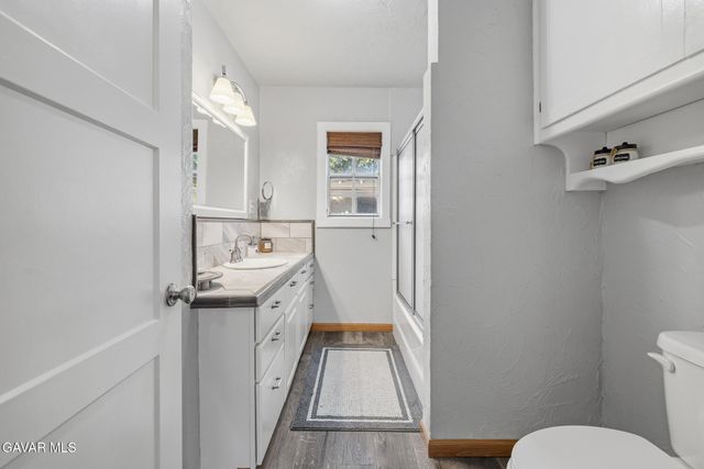 3432 N Arrowhead Avenue, San Bernadino, CA 92405