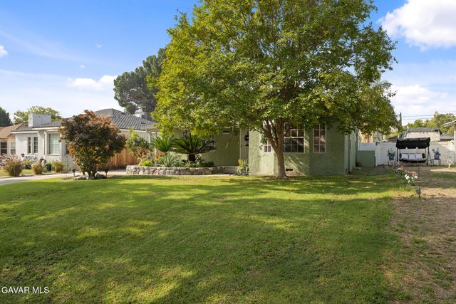 3432 N Arrowhead Avenue, San Bernadino, CA 92405