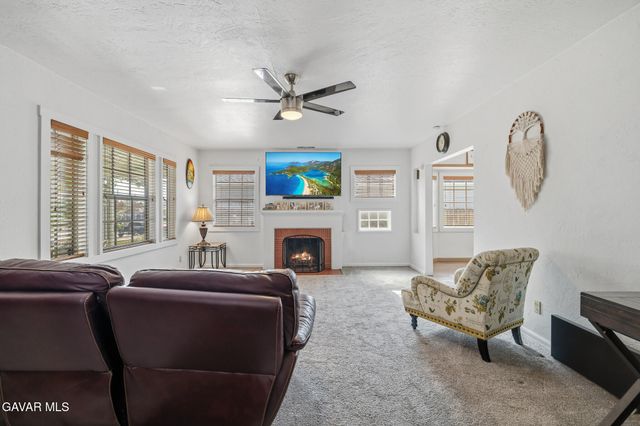 3432 N Arrowhead Avenue, San Bernadino, CA 92405