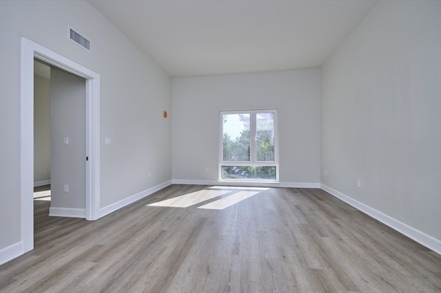 133 Salem St 412, Revere, MA 02151