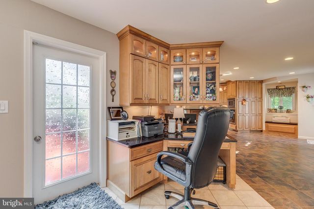 3 KENNETH CT, Hamilton, NJ 08620