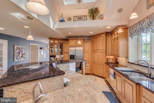 3 KENNETH CT, Hamilton, NJ 08620