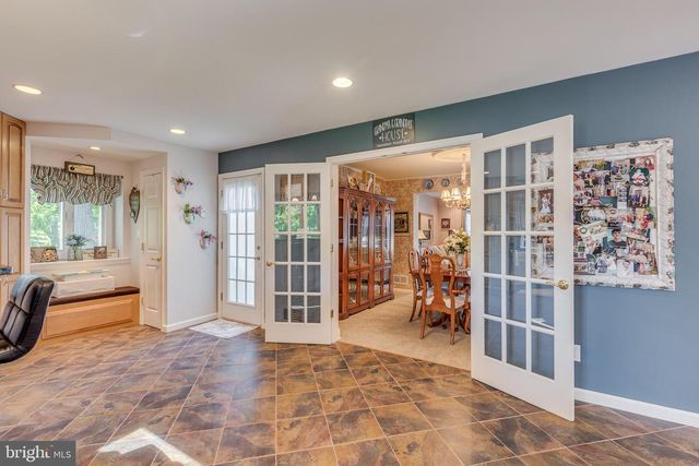 3 KENNETH CT, Hamilton, NJ 08620