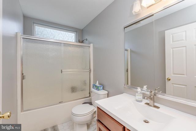 3 KENNETH CT, Hamilton, NJ 08620
